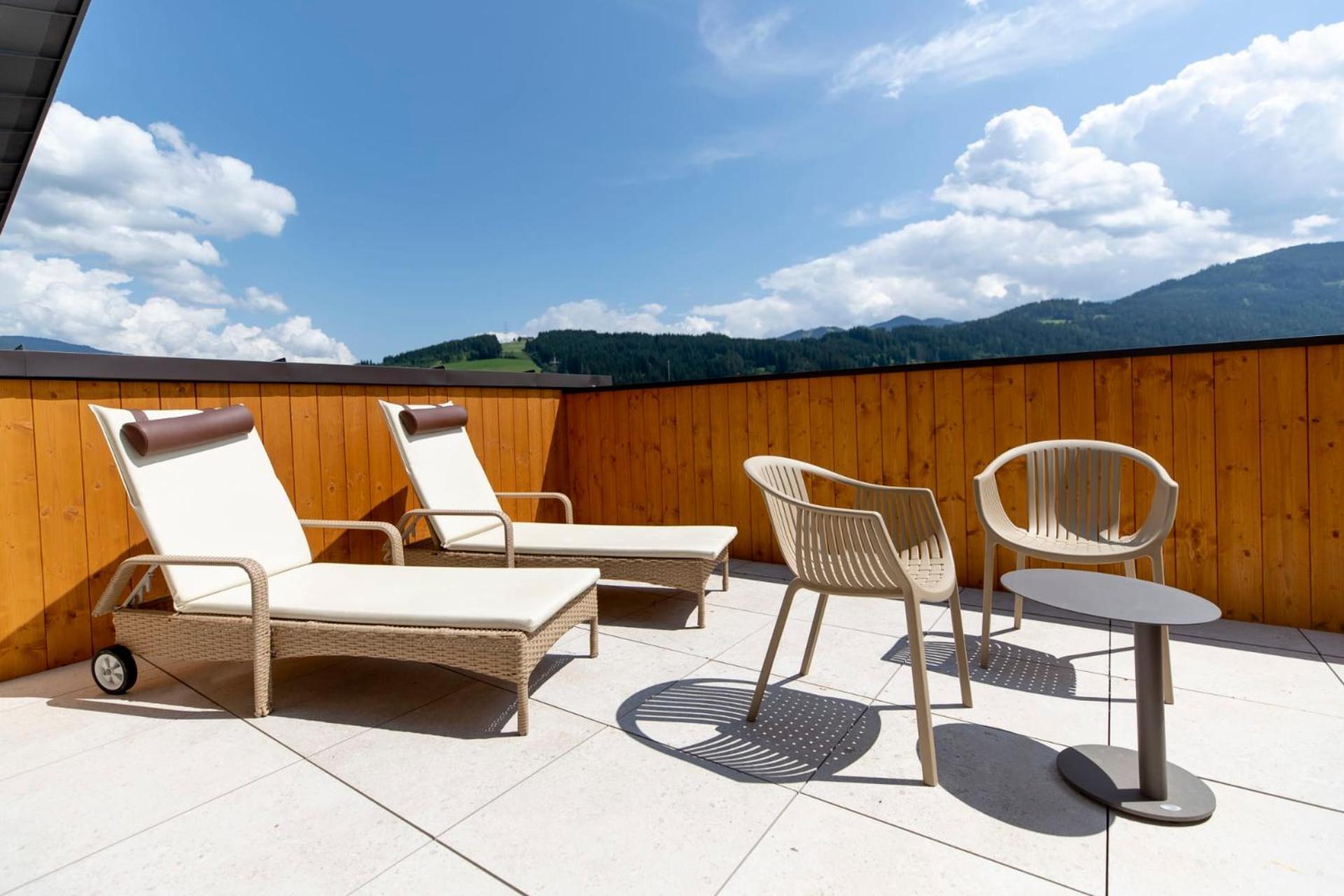 Familienhotel Felsenhof Flachau Exterior photo